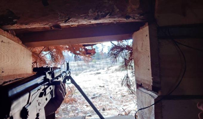 У Сєвєродонецьку росіяни змушують охопити військовим обліком 100 % чоловіків, міста в «лнр» захлинаються у смітті – люди не бачать переданої окупантами спецтехніки, у прифронтовому Невському сталося сім вибухів