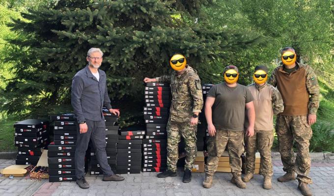 Артем Лисогор: передали нашим оборонцям ще 130 дронів