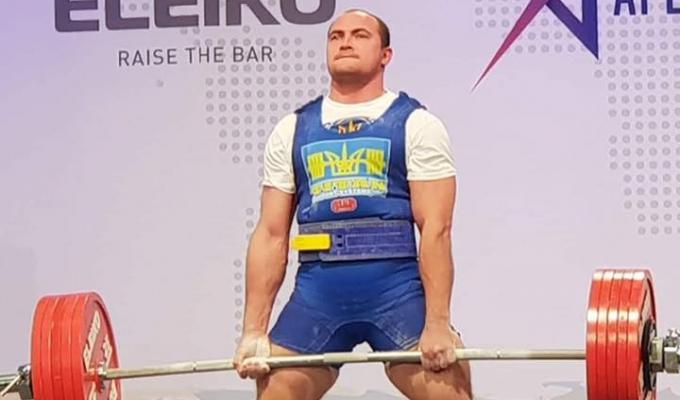 Золото та срібло привезли наші пауерліфтери зі світових змагань