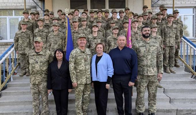 Першокурсники Луганського обласного військового ліцею склали присягу