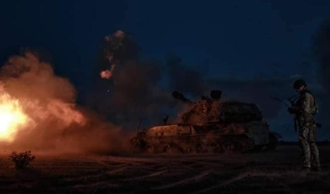 Окупанти обіцяють підключити опалення в Сіверськодонецьку до кінця листопада, росіяни позбавляються наслідків власних воєнних злочинів – в місті знесено один з будинків, у Серебрянському лісі точаться бої