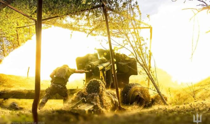 У центрі надання державних послуг у Айдарі росіяни забули впровадити електронну чергу, у Рубіжному дитсадки пропонують приймати малюків на дві години – дорога займає стільки ж часу, ворог активно застосовує некеровані авіаційні ракети