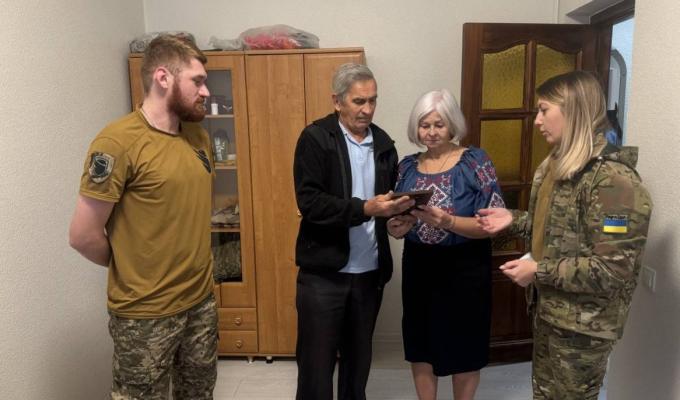 Батьки загиблого Героя придбали Мавіки для луганських прикордонників