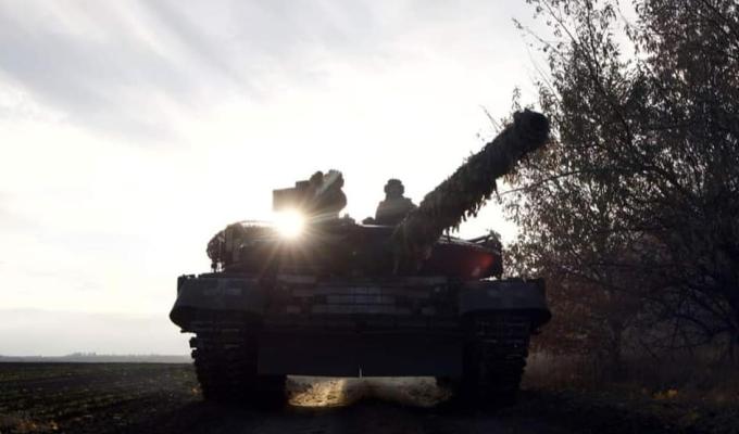 У Сіверськодонецьку росіяни демонтують 30 багатоповерхівок, опалення в більшій частині міста не буде, понад 60 БпЛА вдарили окупанти на лінії фронту