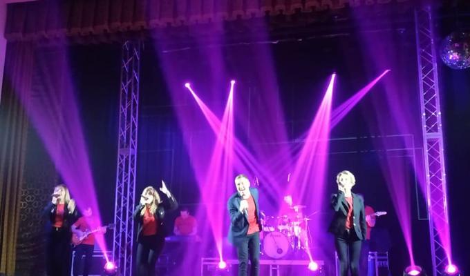 Гурт «БеZМеЖ» Луганської обласної філармонії дав сольний концерт