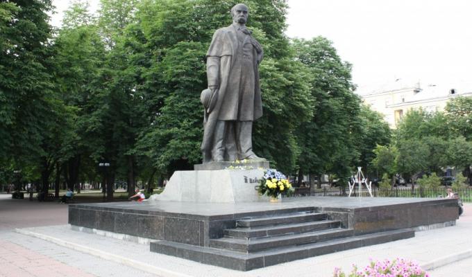 Фотопідбірка до Дня Луганської області «Луганщина, якою ми її пам’ятаємо і любимо»