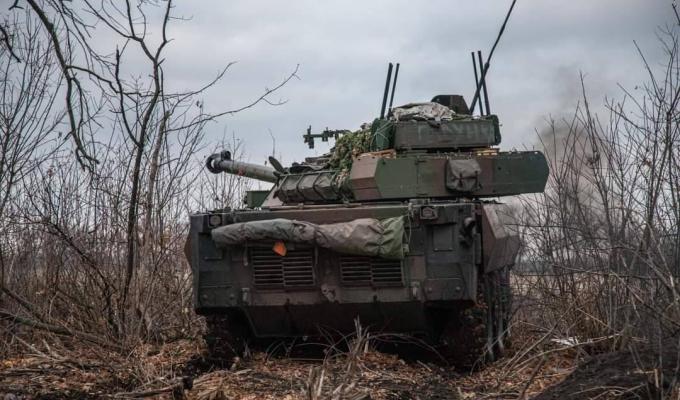 Із Новолюбівки евакуювали трьох місцевих жителів, до військових училищ рф поза конкурсом прийматимуть дітей з «лнр», на окупованій Луганщини очікують на навалу сарани з ростовської області