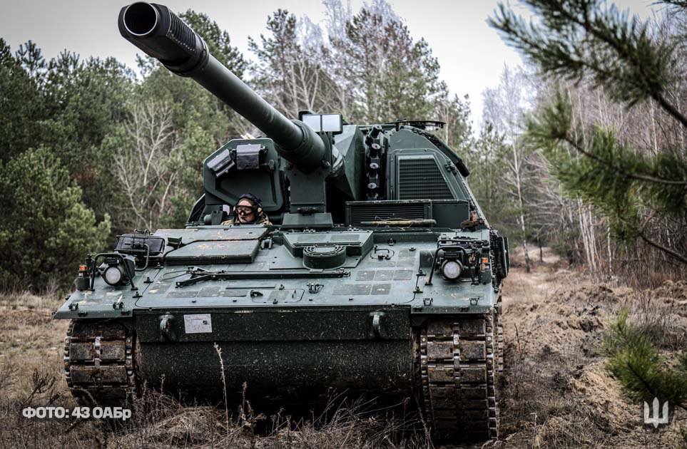 Привчають до війни з дитинства – на окупованій Луганщині школярам пропонують ігри на блокпостах, не менше 30 народних дружинників у кожному місті планують залучити в «лнр», біля Надії, Діброви та Білогорівки атакували росіяни