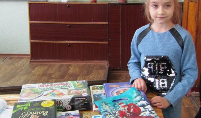 Діти загиблих учасників АТО/ООС отримали від Адміністрації Президента подарунки