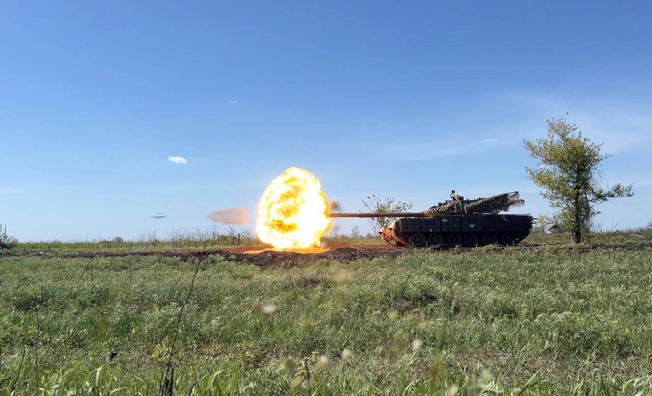 Зруйновані села Луганщини не потрапили до кремлівської програми відбудови на 2026 рік, у більшості аптек «лнр» ліки відпускають виключно за рецептом – у медзакладах колапс, росіяни завдали двох авіаційних ударів