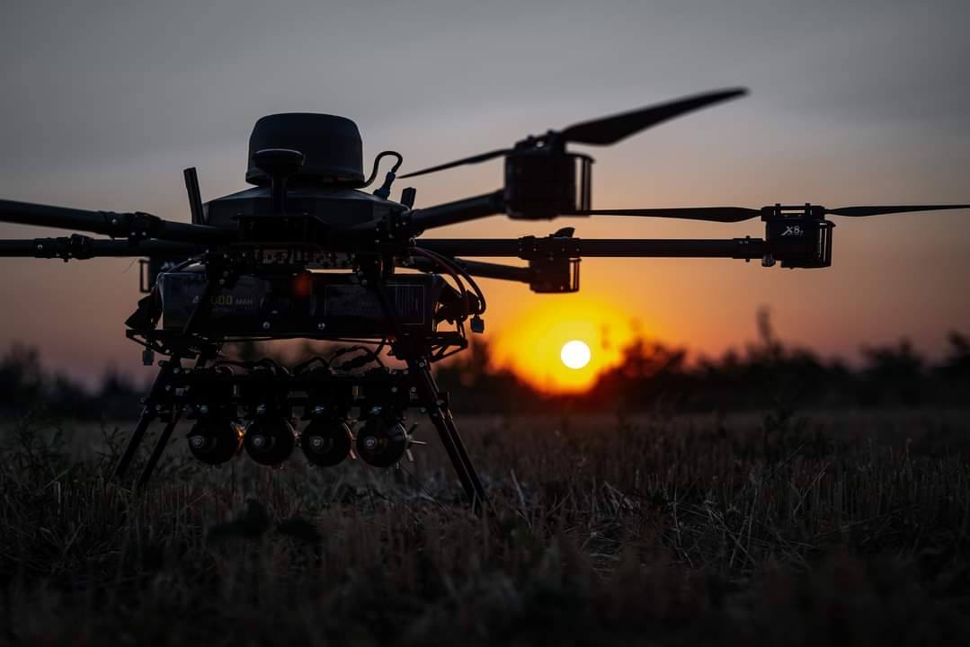 Зруйноване житло – росіяни знайдуть гроші лише на ремонт ліфтів та дахів, в школах «лнр» із 1 вересня значно збільшать обсяг курсу історії рф, трьох авіаційних ударів завдав противник у смузі нашої відповідальності