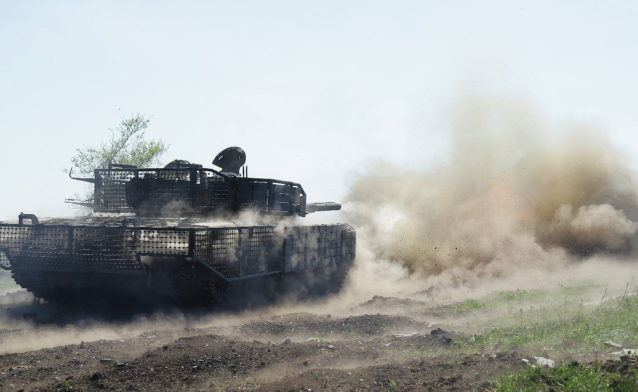 Влітку дітей з окупованої Луганщини вивезуть до таборів на півночі та у глибинці росії, у Сіверськодонецьку підрядники відмовляються відновлювати дуже пошкоджені будинки, ворог тиснув поблизу Білогорівки та Греківки