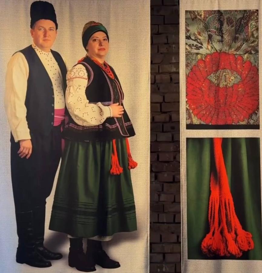 Окупована спадщина: у столиці показали виставку вишиванок територій, які тимчасово захоплені ворогом