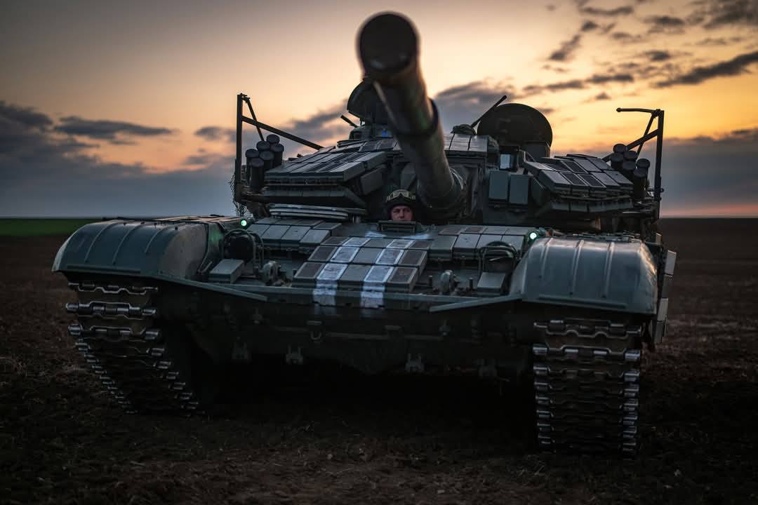 На окупованій Луганщині братимуть в армію рф осіб без громадянства, катастрофа в медицині – у «лнр» за кошти намагаються запросити 20 лікарів із регіонів росії, противник атакував біля Греківки та Білогорівки