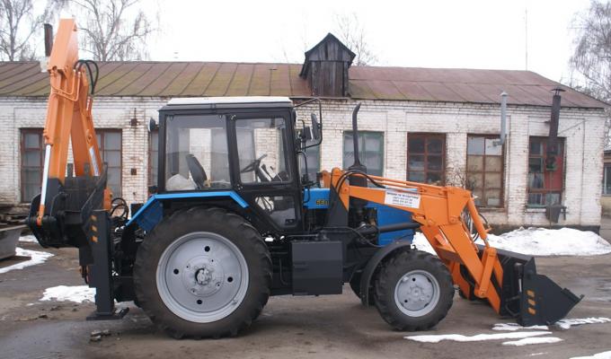 За кошти облбюджету придбані два екскаватори для Старобільського району