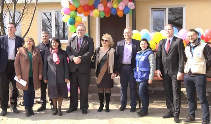 У прифронтовому Валуйському відкрили відновлену амбулаторію