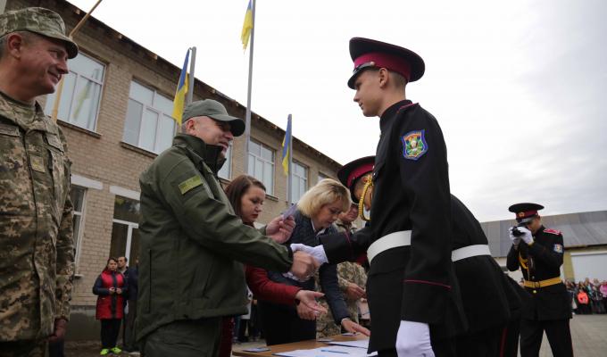 Юрій Гарбуз привітав 103 вихованців Кадетського корпусу імені героїв Молодої гвардії під час урочистої клятви ліцеїста-першокурсника 