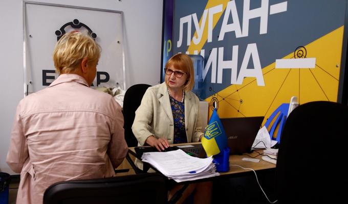 250 ВПО за тиждень звернулися до ЦНАПу Сєвєродонецької громади в Дніпрі 