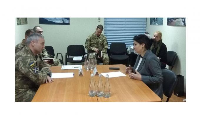 Відбулася зустріч Командувача об’єднаних Сил генерал-лейтенанта Сергія Наєва з Міністром України у справах ветеранів Іриною Фріз у Краматорську