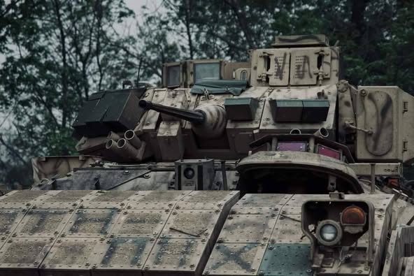 За два роки російський військовий центр в Луганську збільшить обсяг підготовки із 300 до 1000 осіб, у «лнр» шукатимуть кошти для знесення пошкоджених будинків, противник посилив артилерійські обстріли