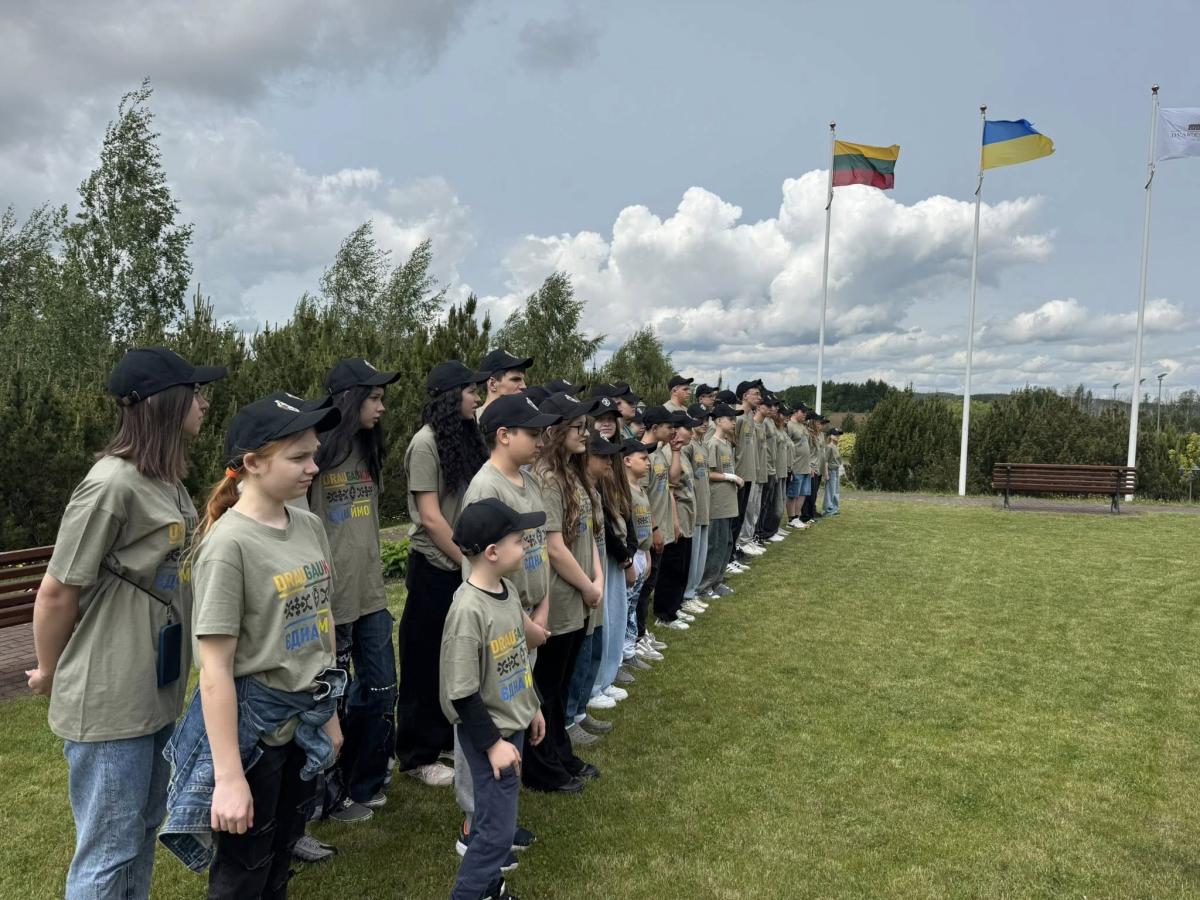 Учні сіверськодонецької гімназії № 14 оздоровлюються у Литві