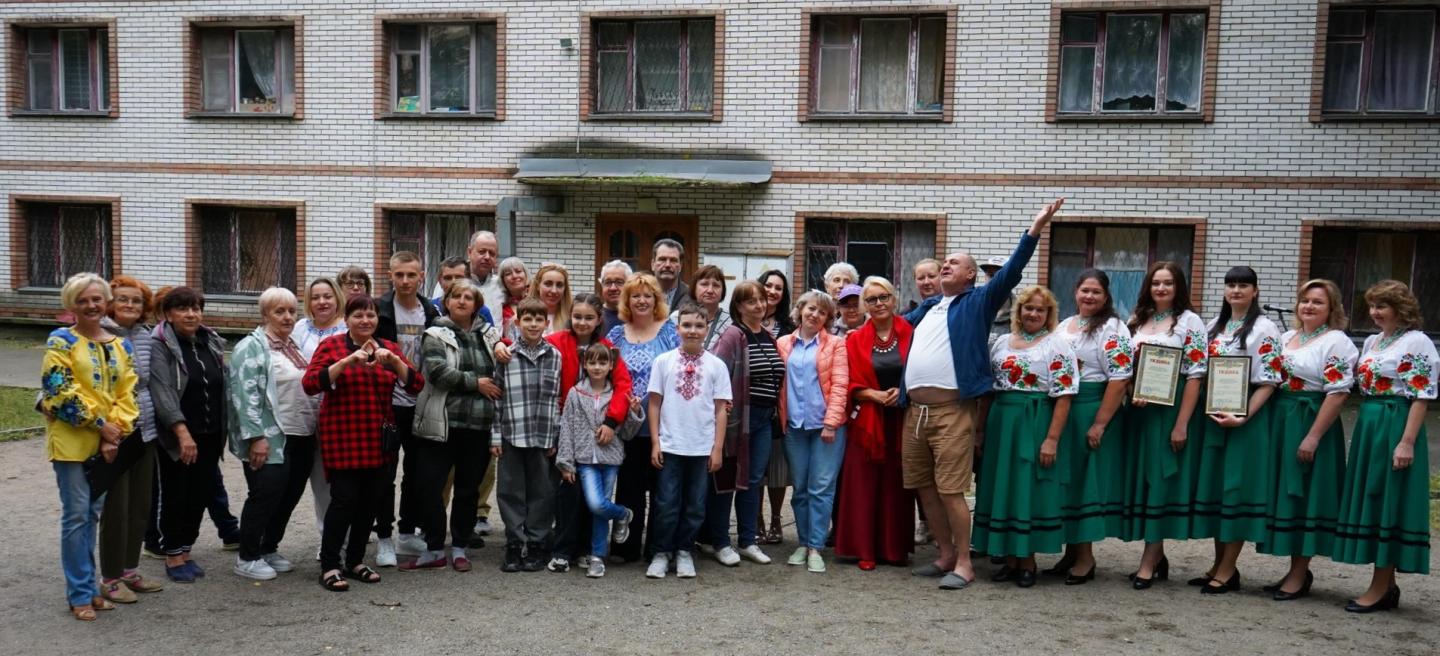 Лисичанська громада не просто вистояла – вона продовжила жити, працювати й підтримувати людей