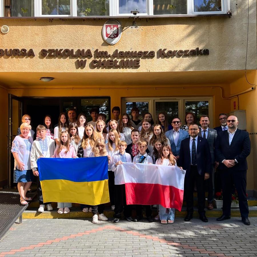 Цьогоріч 75 дітей пільгових категорій із Новоайдарської громади мали можливість відпочити та оздоровитися