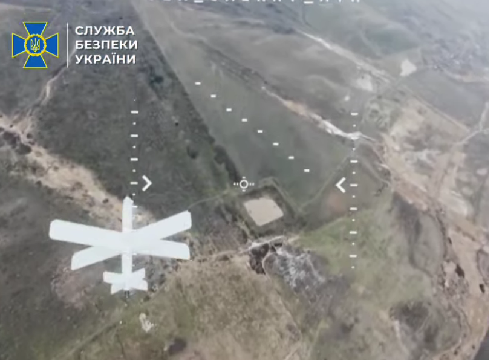 Співробітники 3-го управління ГУ СБУ в Донецькій та Луганській областях полюють на російські безпілотники у небі над Донеччиною
