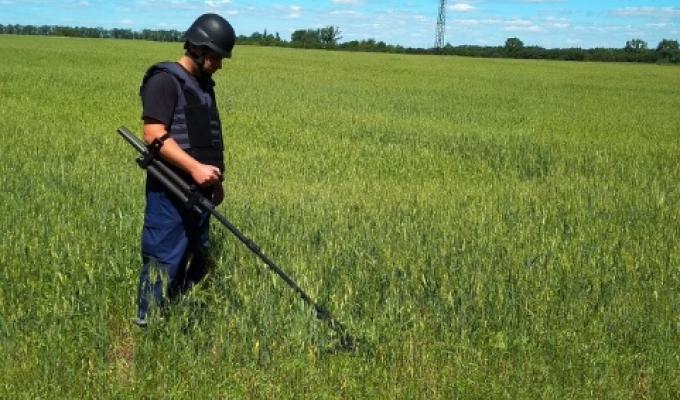 Піротехніками на Луганщині вилучено чотири одиниці вибухонебезпечних предметів 
