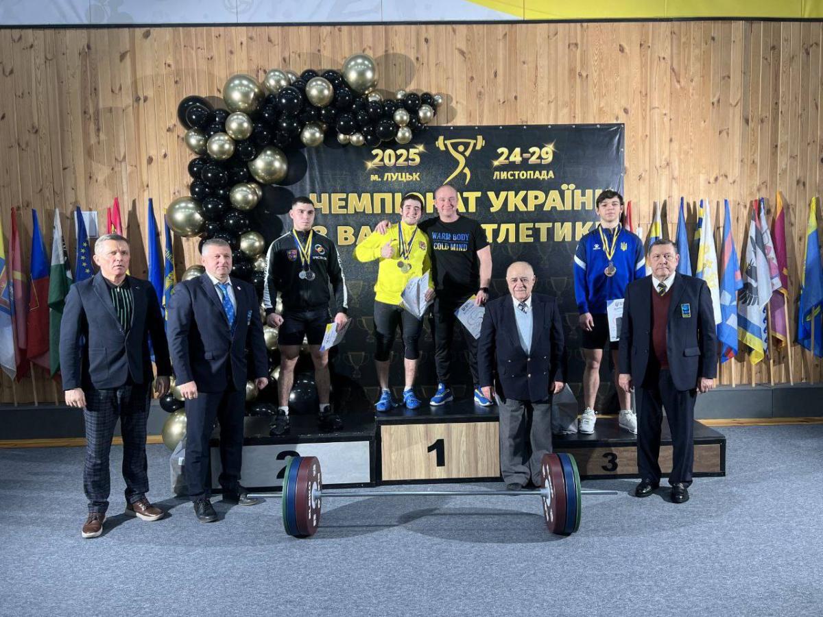 Представник Луганщини переміг на першості країни з важкої атлетики