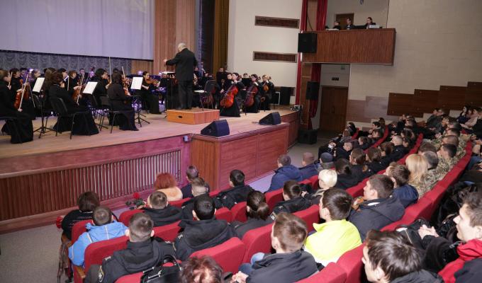 На Луганщині вшанували Героїв Небесної Сотні