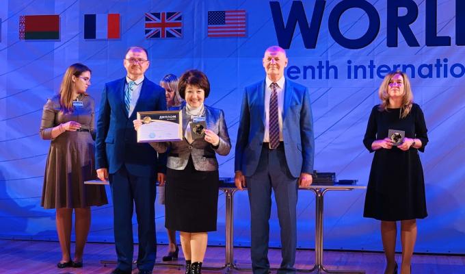 Заклади освіти Луганщини відзначено на міжнародних виставках у Києві