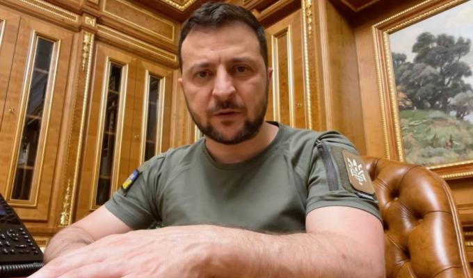 Щоденно боремося за позитивне рішення Євросоюзу щодо кандидатства для України та за постачання сучасної зброї – звернення Президента Володимира Зеленського