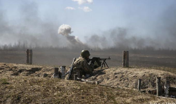 Новини АТО: на Луганщині посилились ворожі обстріли