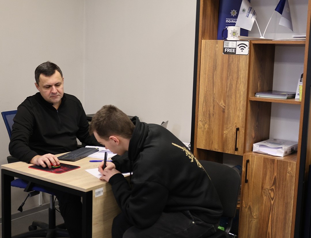 Колаборанти, воєнні злочини, розшук безвісти зниклих: підсумки роботи поліції Луганщини у 2025 році