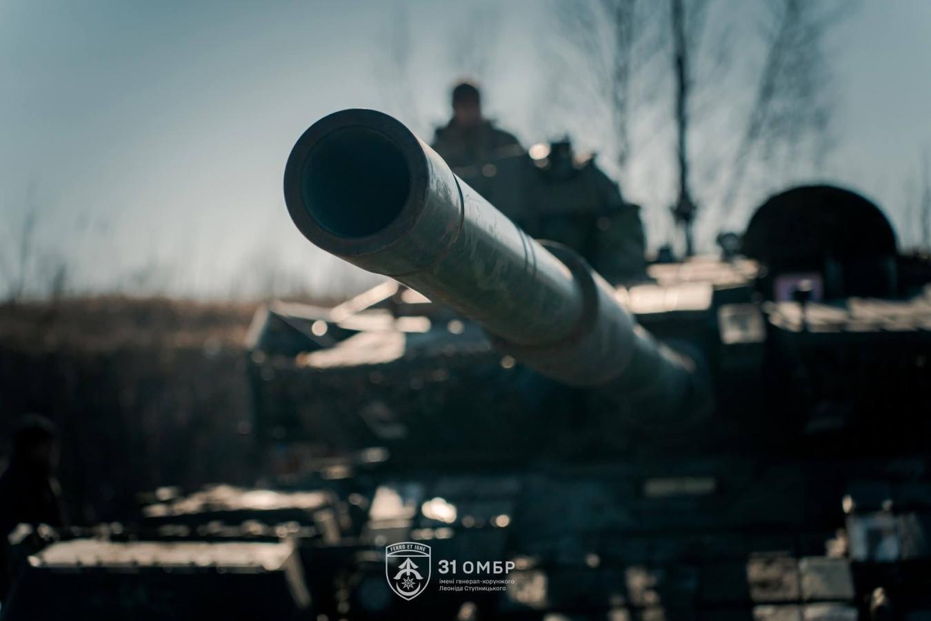 Для першокласників на окупованій Луганщині введуть урок  «традиційних цінностей»; у Сватовому мобільний зв’язок ніхто не вимикає, на відміну від Сіверськодонецька та Рубіжного; противник атакує біля Греківки та Надії