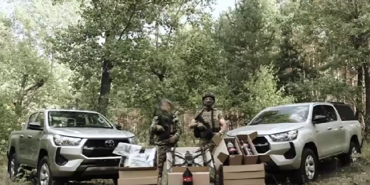 Два пікапи та важкі дрони передали бійцям ССО, - Олексій Харченко