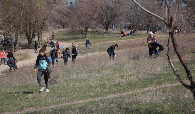 Співробітники ОДА доєдналися до акції «За чисте довкілля»