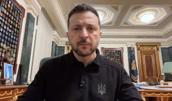 Будуть продовжені всі програми підтримки наших людей – звернення Президента