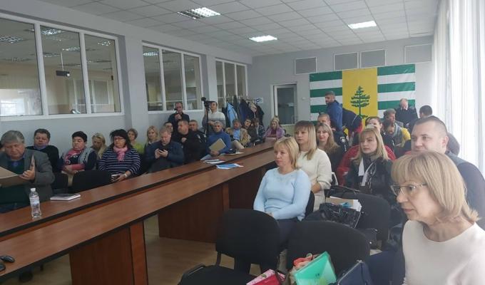 На Луганщині триває впровадження проєкту щодо організації безпечного простору для жінок і дівчат