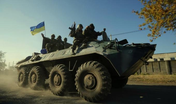 Новини АТО: обстріли на Луганщині поновилися