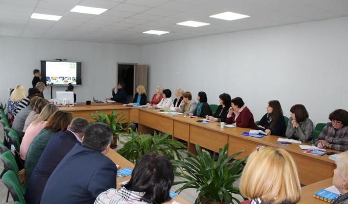 Обговорено актуальні питання щодо впровадження освітньої реформи в області