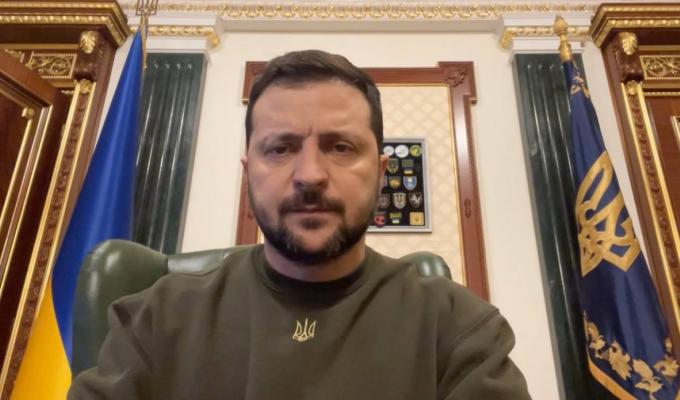 Зараз усім нам треба зберігати єдність, мобілізованість і повну концентрацію на обороні – звернення Президента України