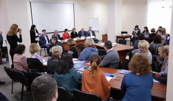 Обласна влада та USAID сприяють розвитку соціальної сфери Луганщини