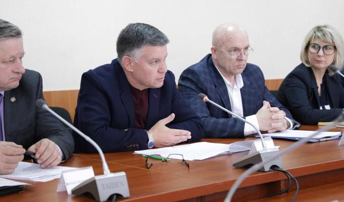 У минулому році за кошти облбюджету придбано 34 спеціалізовані  медичні автомобілі