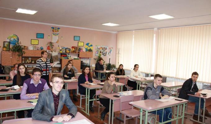 На Луганщині стартували обласні учнівські олімпіади 