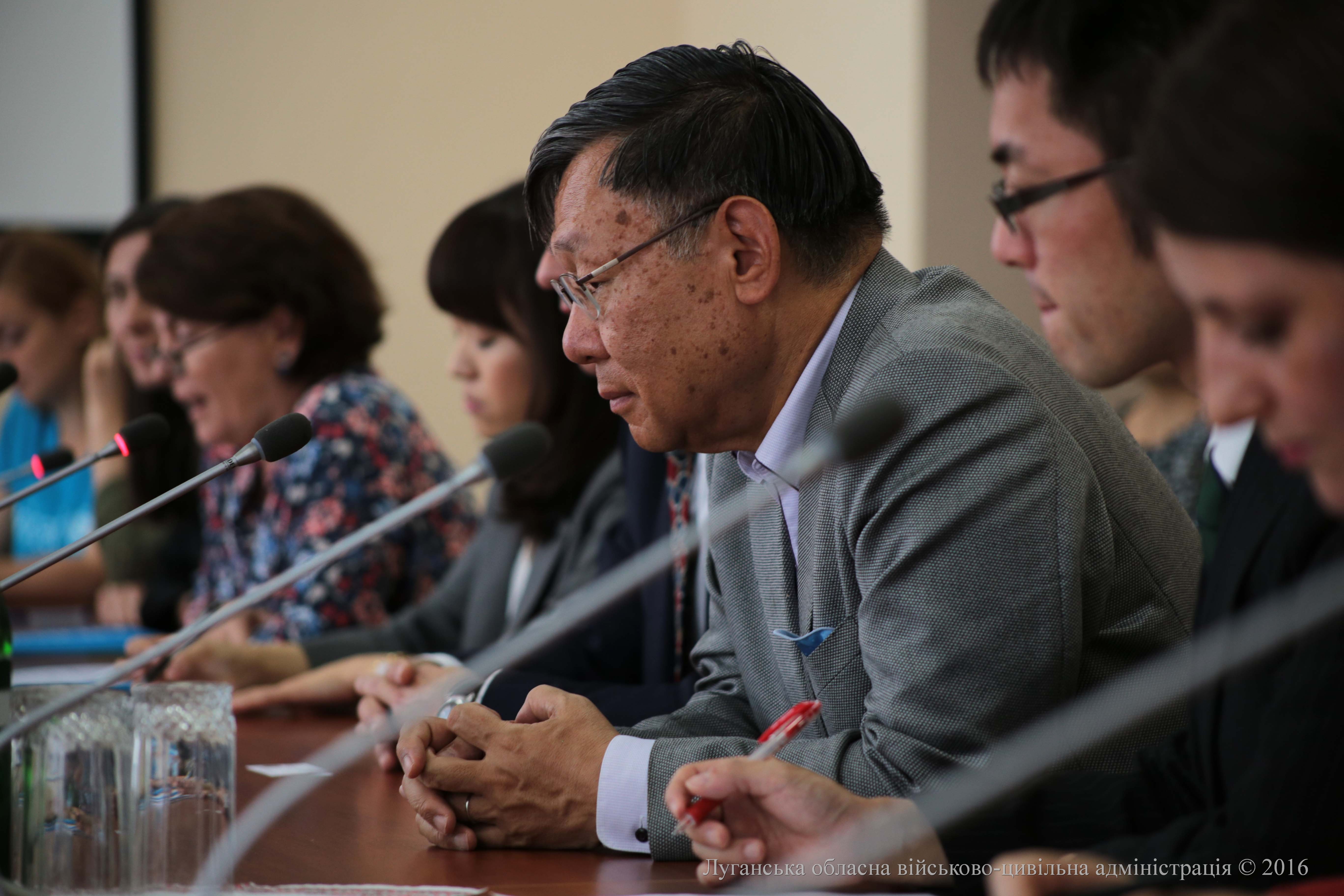 Посол Японії в Україні Шигекі Сумі: «Ми задоволені співпрацею з керівництвом Луганщини. Попереду багато нових проектів»