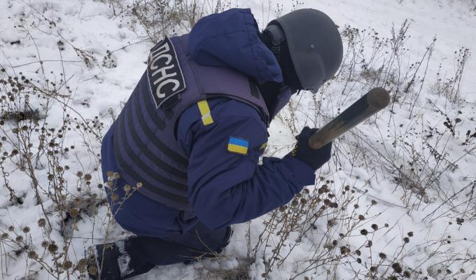 За минулу добу піротехніки області вилучили 54 артилерійських снаряди