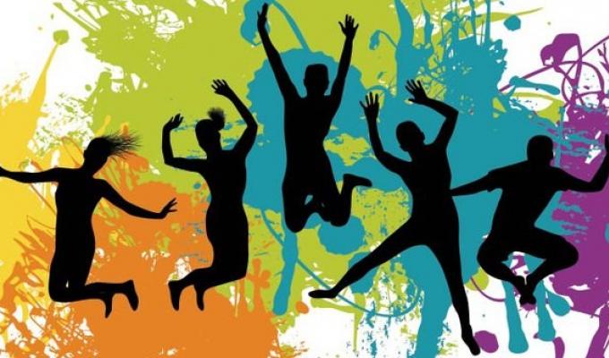 Сьогодні в Україні відзначають День молоді