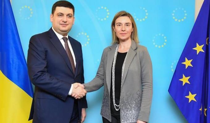  Моґеріні провела телефонну розмову з Гройсманом 